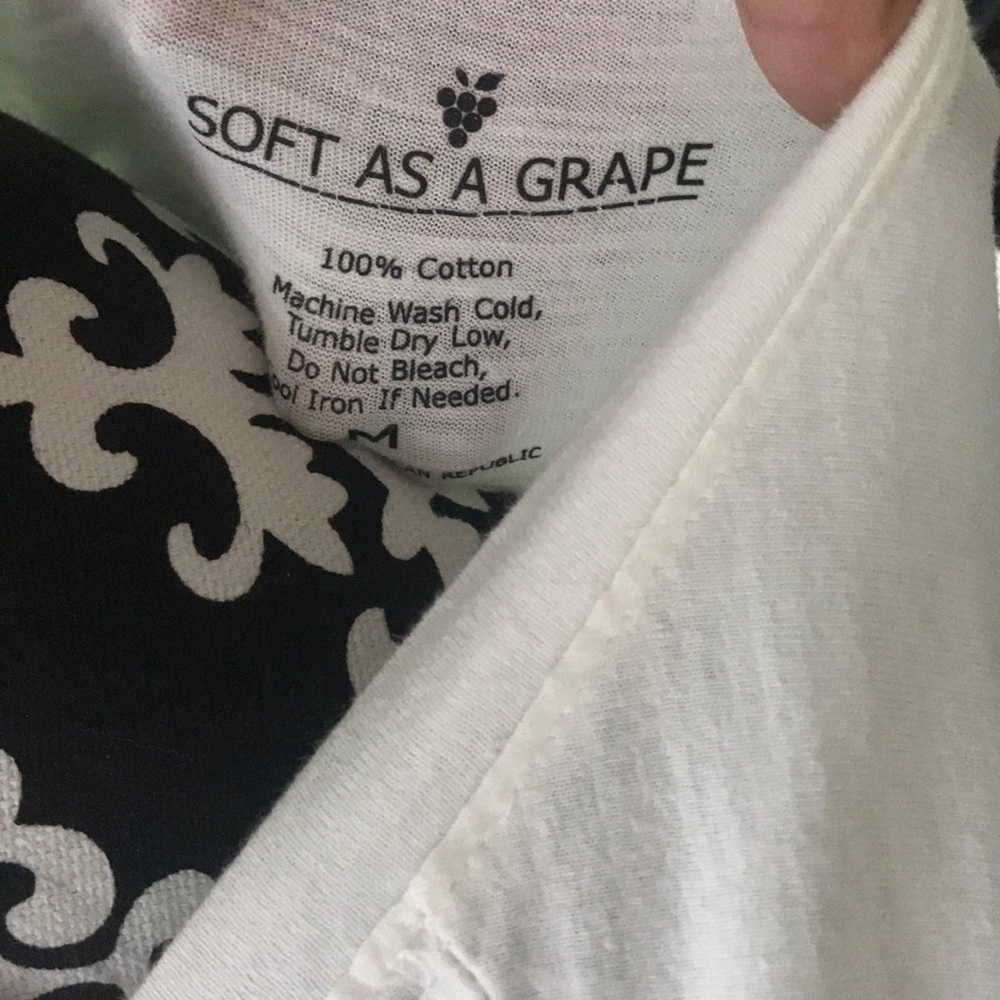 Orioles shirt! - Picture 2 of 2